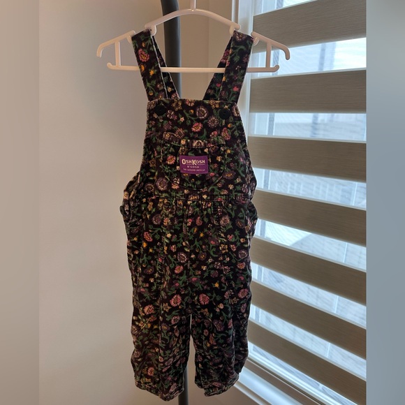 OshKosh B'gosh Other - VINTAGE OshKosh B'gosh Corduroy Floral Overalls